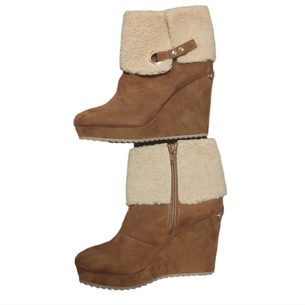 Juicy Couture Nori Cognac Buckle Wedge Heel Ankle Booties with Fur Cuff Size 7.5